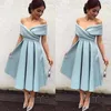 Moda Off Should Chá Comprimento Coquetel Vestido Uma Linha Ruched Homecoming Party Dresses Light Blue Curto Prom Vestidos