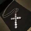 Bijoux de mode classique 925 en argent Sterling pleine coupe ronde topaze blanche CZ diamant chanceux pierres précieuses croix pendentif Necklac174m