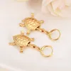 Classics 14 K Solid Gold Finish Tortoise Red Cz Stone Hanger Earrins Figaro Chain Dames Papoea Nieuwe Meisjes Kids Party Sieraden PNG