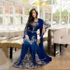 Vestidos de noite islâmicos árabes de luxo com decote em joia bordados cristal frisado azul real longo formal Dubai Abaya vestido de festa baile de formatura Gow267r