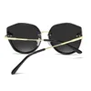 Óculos de sol de luxo Polarizado Cat Eye Fashion 2021 Óculos de Sol Designer Integrado Enviar Personalidade Feminino Óculos UV400 Últimas Caixa HSLAT