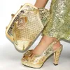 وصول جديد أحذية الزفاف الأفريقية وحقيبة مجموعة من الأحذية الإيطالية الفضية مع أكياس مطابقة للنساء النيجيرية حفلة JN1-46297M