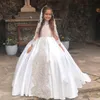 Neueste Prinzessin Ballkleid Blumenmädchenkleider für Hochzeiten Stehkragen Langarm Spitze Applikationen Mädchen Festzug Kleid Geburtstag Party Kleider