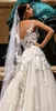 Glamouröse 3D-Blumen-Brautkleider in A-Linie, transparent, mit Juwelenausschnitt, rückenfrei, Strand-Brautkleider, Sweep-Zug, lange formelle Kleider
