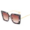 Kvadratisk solglasögon Oversized Big Frame Vintage Kvinnor Märke 2020 Ny Fashion Trendy Populära Sun Glasses UV400