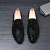 옥스포드 masculino ERKEK klasik AYAKKABI sapatos 사회 scarpe의 오모 sapato 남성 웨딩 드레스 신발 로퍼 파티 신발 남성 패션 신사 신발