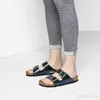 New Famous Brand Arizona Male Flat Sandals Women Casual Shoes Male Buckle Summer Beach top Quality Genuine Leather Slippers With O9166200
