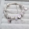 Mode Luxury Diamond Crystal DIY European Glass Pärlor Vacker Butterfly Daisy Flower Charm Designer Bangle Armband för Kvinna Tjejer