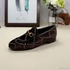 femmes classiques Chaussures habillées Authentique cuir de vachette Boucle en métal Lady cuir Lettre Chaussure de travail Mules Princetown Hommes Trample Lazy Mocassins Chaussures de bateau à fond plat taille 35-45-46