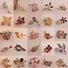 10pcs / lot Mish Style Colors Fashion Crystal Jewelry Brooches Pins per regalo artigianale PR12