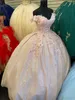 Real Pictures Light Pink Sequin Quinceanera Klänningar 2020 Handgjorda Blommor Pärlor Av Skulder Boll Gown Prom Sweet 16 Dress Pageant