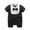 Baby rompertjes boog peuter jongen jumpsuits gentleman zuigeling romper katoenen meisje ontwerper klimmen kleding zomer baby kleding 2 kleuren DHW3983