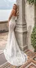 Abiti da sposa in pizzo a sirena graziosa Abiti da sposa con applicazioni di collo senza spalline con paillettes Taglie forti Abiti da sposa