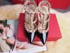 Vente chaude-2017 mode rivets filles sexy chaussures pointues chaussures de danse chaussures de mariage sandales à double sangles