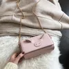 かわいい小さなバッグ 2019 新韓国女性ネットワークレッドショルダーメッセンジャーバッグ小さな正方形のパッケージガールフレンドチェーン野生の豚