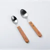 Cucchiaio per legno in acciaio inossidabile manico lungo cucchiaio per stoviglie in acciaio inossidabile placcato in titanio Coltello coreano e cucchiaio per forchetta