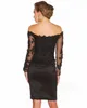 Superbes robes de cocktail noires courtes à manches longues hors épaule dentelle gaine en satin au-dessus du genou longueur robes de soirée de bal sur mesure Made245G