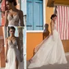 Gali Karten Beach Bröllopsklänningar Spaghetti Straps Lace Tulle Illusion Split Böhmen Sweep Train Bohemian Bridal Wedding Gowns BM0846