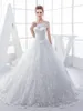 2020 Vintage av axelapplikationen Lace Ball Gown Bröllopsklänning Illusion Neck Court Train Bridal Dresses Vestidos de Noiva