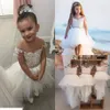 meninas da criança alta baixos vestidos