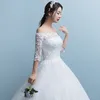 A-Line Elegant Strapless Bröllopsklänningar 2018 Halv ärm Brudklänningar Slim Lace Appliqued Vestidos de Novia