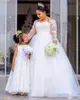 Elegante 2020 Afrikaanse Plus Size Trouwjurken Boothals 3/4 Lengte Mouwen Parels Beaded Kant Geappliceerd Nigeriaanse bruidsjurken