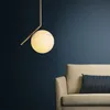 Vit glas boll hängsmycke lampa minimalistisk järn upphängning ljus hotell kontor matsal sovrum modern lyxig guld hängande belysning