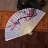 Elegant Plum Cherry Blossom Silk Fan Bröllop Favoriter Rose Flower Hand Fan Design Idéer Gåva Anpassad logo LX7763