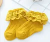 Baby Cotton Socks Girls Lace Gace broderi Dubbel falbala korta strumpor barn spetsar ihåliga stickade ankler prinsessor strumpor barn s3040060