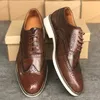 Scarpe eleganti da uomo Oxfords London Brogues Scarpe da lavoro artigianali di design Scarpe da sposa per feste da ginnastica con lacci in vera pelle nera