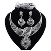 Nouveau mode ensemble de bijoux africains Dubai argent plaqué collier de mariée boucles d'oreilles ensemble cristal bijoux de mariage indien