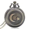 Vintage Bronze Craving Moon Star Quartz Fickklockor Antik Steampunk Watch för män Kvinnor Halsband Kedja