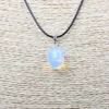 Collana con pendente a goccia d'acqua ovale in cristallo di quarzo opale di pietra naturale Catene in pelle per uomo Donna Gioielli di moda