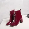 Hot Koop-Egonery Hoge Kwaliteit Enkellaarzen Vrouw Patent Leer 7.5cm Hoge Hak Booties Vreemde Stijl Party Wijn Rode Trouwschoenen