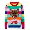 Lyxiga tröjor Kvinnor Mjuka Fur Pullovers Cartoon Letters Stickade Tröjor Rainbow Striped1
