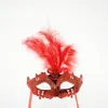 Partymasken Maskerade für Männer und Frauen Federn Halbgesichtsmaske Maskeraden Bälle Partys1