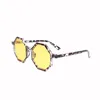 Partihandel - Högkvalitativ ram Pilot Fashion Solglasögon för män och kvinnor Vintage Sport Solglasögon med väska och låda