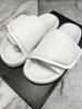 Säsong 7 säsong-6 sandaler designer tjocksolade tofflor skor scuffs tofflor og sommarstrand inomhus platt flip flops sandal nylon glider med box moccasins