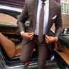 Tuxedos de casamento Groomsmmen Suits Groom Roupet Rod Fester Fester Faculdade personalizada feita com lapela slim fit