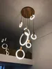 Modern circular pingente anel pendente luzes anéis claros Acrílico Comer Tabela candelabro altura ajustável LED madeira candelabro