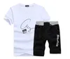 Designer Mens Tracksuits Летняя футболка + брюки Sportswear Мода наборы с коротким рукавом, бегая высокое качество плюс размер