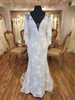 Fit and Flare Lace Sukienka ślubna 2020 Drapowane rękawy Plunge Dekolt Open Back Court Train Robe de Mariage Ivory Suknie Bridal Suknie Custom