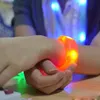 В запасе новичок освещение звук светодиод 7 цветовой мигающий браслет Light Up Brangle Music Music Actived Night Light Club Party Disco Disco Disco