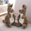 Simula￧￣o Animal Kangaroo Pluxh Toy Toy fofo boneca macia reconfortante bonecas infantis decora￧￣o de decora￧￣o de crian￧as presente de anivers￡rio presente