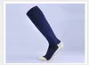 Anti-slip en slijtvaste voetbal sokken met lange-vat rubber-dispensing outdoor sportsokken over knieën