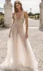 Berta Privée 2020 Nya sjöjungfru Bröllopsklänningar Dunging Neck Backless Lace Brudklänningar Se genom Boho Slit Bröllopsklänning Enkelt blygsam