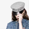 ファッション - キャップ女性刺繍ミリタリーウールベイカーボーイキャップイギリスの古典的な女性ガッツビーフラット帽子