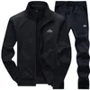 Hommes Polyester Tracksuits Sweat-shirt Sportif Polaire Gyms Spring Veste + Pantalon Casual Homme Costume SportSwear Fitness