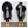 Neue Jungen Mädchen Pelz Mäntel Parkas Kinder Große Faux Fuchs Pelz Mantel Winter Verdicken Warme Jacken Kind Pelz Kragen mit Kapuze oberbekleidung