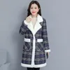 Abrigos de invierno para mujer, abrigo largo de lana de terciopelo grueso, nuevo invierno, suelto, cálido, a cuadros, algodón